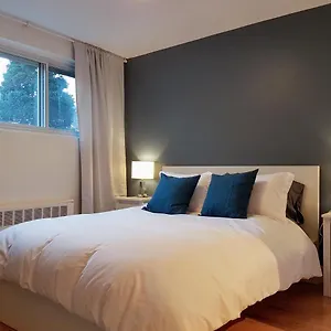 Bright And Spacious , Montréal Canada
